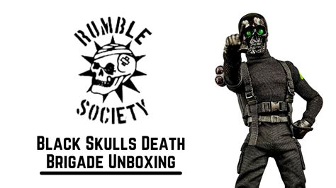 Unboxing Mezco One12 Collective Rumble Society Black Skulls Death