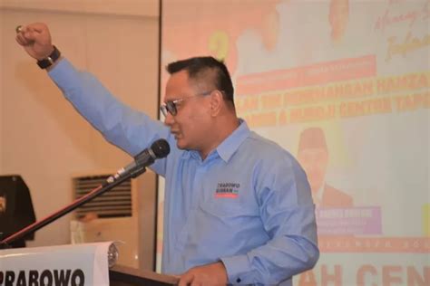 Tancap Gas Usai Pembekalan Tim Pemenangan Hamzah Center Kejar