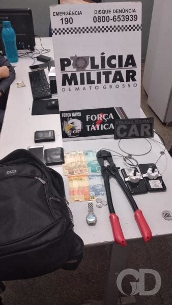 Dupla é presa pela Polícia Militar após invadir loja no Centro e furtar