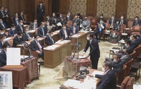 菅首相の長男接待問題、会食は延べ38回と報告！政府関係者は12人と総務省 山田真貴子内閣広報官も過去に長男と接待か 情報速報ドットコム