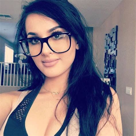 Sssniperwolf Sssniperwolf How To Become Successful Youtube Gamer