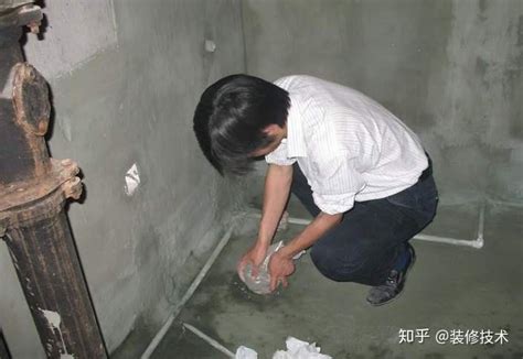 做完卫生间防水，要不要抹一层水泥砂浆再贴瓷砖？ 知乎