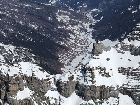 Tiefblick Ins Obernbergtal Wo Der Schnee Schon Hikr Org