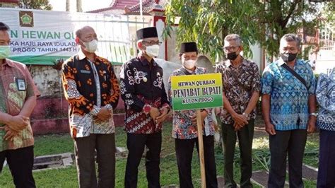 Pemkab Kulon Progo Salurkan Ekor Sapi Dan Kambing Untuk Dikurbankan