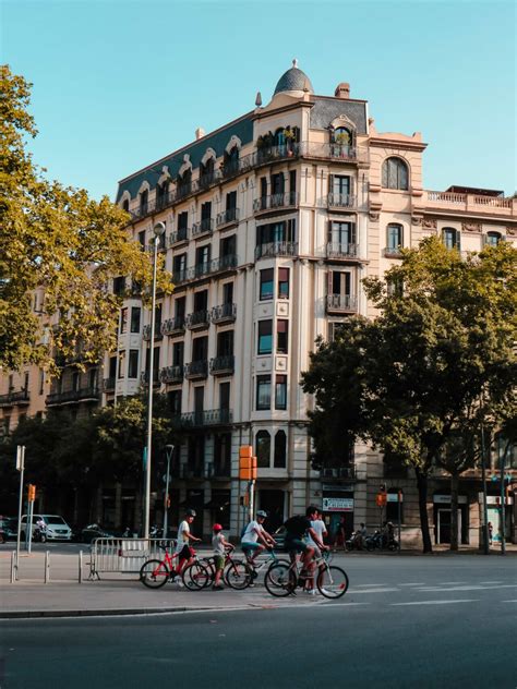 Cuadriculado Descubre El Eixample De Barcelona Badi