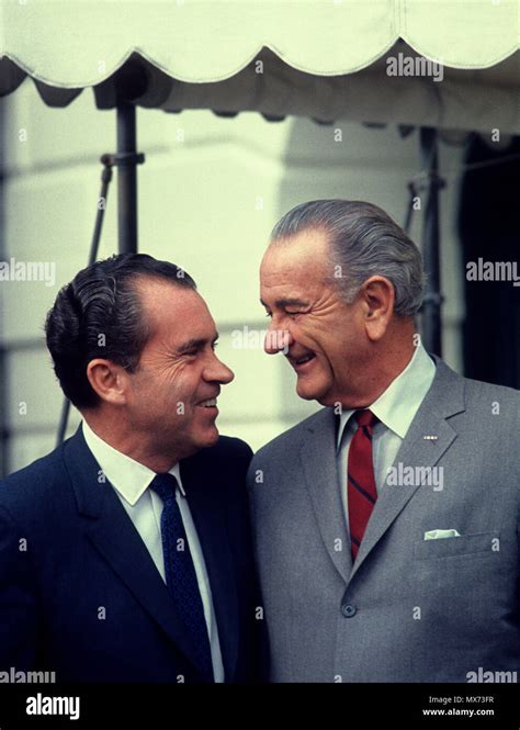 Richard nixon 1968 hi-res stock photography and images - Alamy