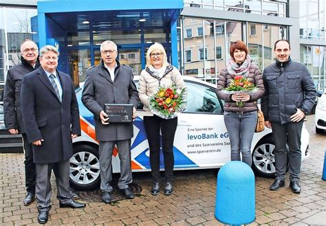 Lebach LevoBank Spendet Fahrzeuge An Sozialstationen