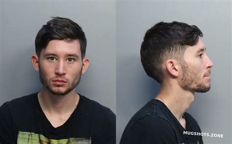 Martinez Diego 10052022 Miami Dade County Mugshots Zone