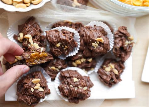 Crispy Pinda Karamelkoekjes Kookmutsjes