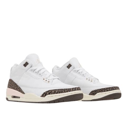 Fly Like Michael In Jordan 3 Mocha Sneakers Ebay