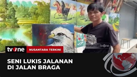 Seniman Lokal Pamerkan Lukisan Di Sepanjang Jalan Braga Bandung