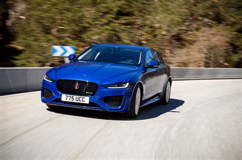 Photo 8 Essai Jaguar Xe P250 Essence 2019 élégance Force Et