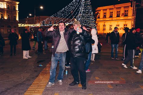 FOTO REPORTAŽA Evo kako je protekao doček Nove godine na Trgu slobode