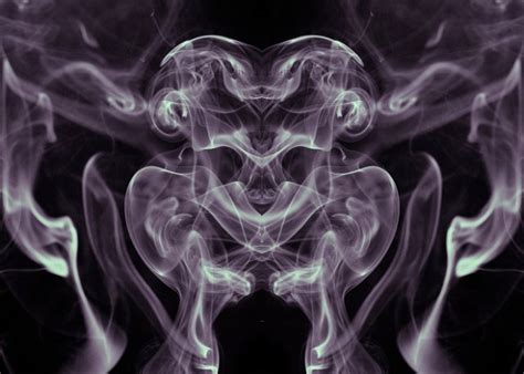 smoky alien reflection | Free backgrounds and textures | Cr103.com