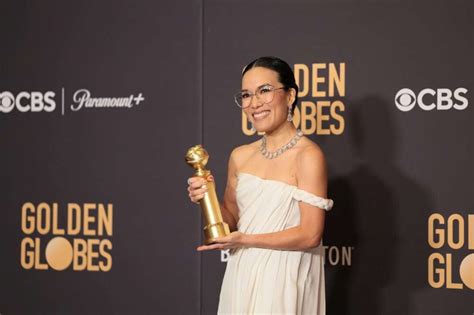 Golden Globe 2024 Trionfano Oppenheimer E Poor Things