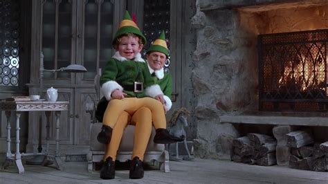 The cat who reincarnated into a FANGIRL: Reel Thursday: Elf (2003)