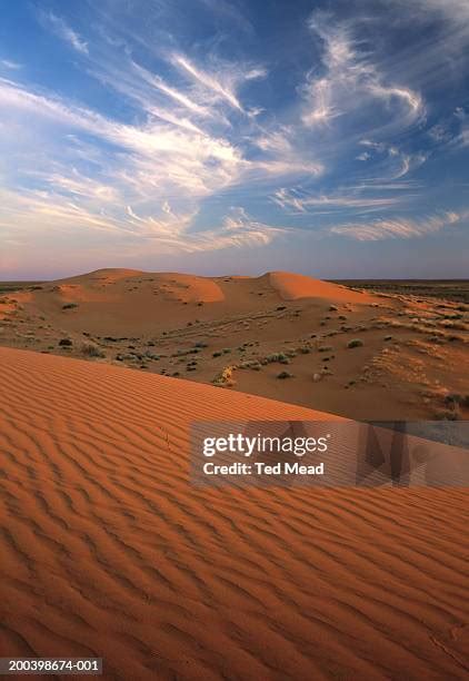 73 Simpson Desert National Park Stock Photos, High-Res Pictures, and Images - Getty Images