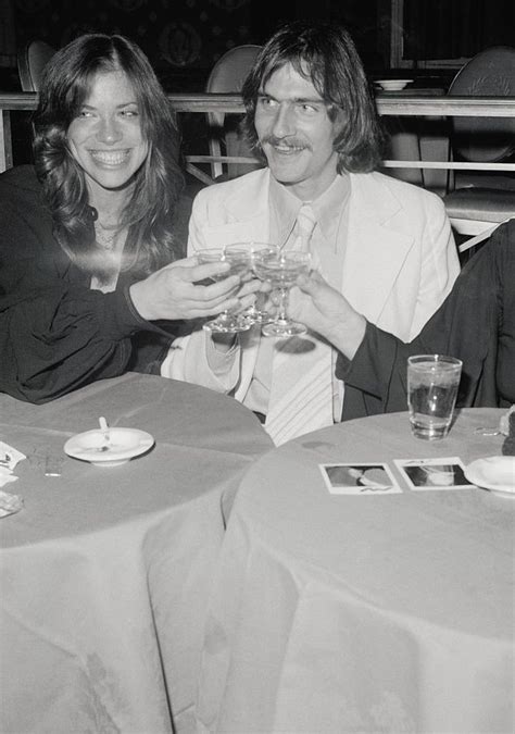 1972 James Taylor And Carly Simon The Celebrity It Couple From The Year You Were Born Livingly