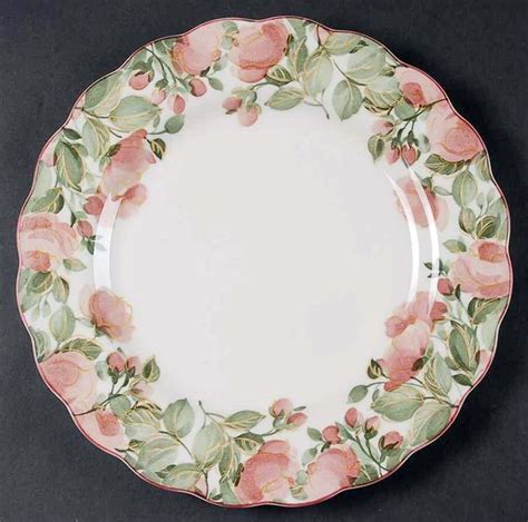 Four Nikko Precious 9303 Large Dinner Plates Made In Japan Flaw See