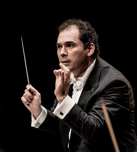 Vienna Philharmonic Announces Replacement For Franz Welser M St During