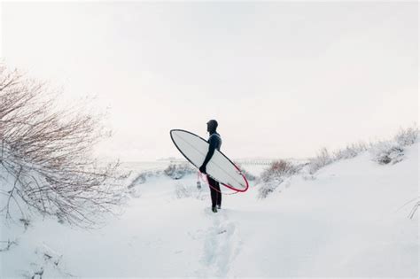 Lhistoire du surf origines et évolutions Surfingo