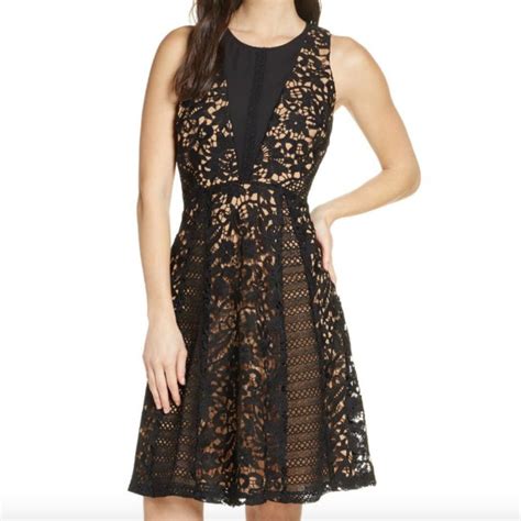 Nwt Chelsea28 Sleeveless Lace Fit And Flare Party Dr Lace Bodycon Midi