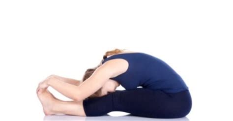 Steps To Perform Paschimottanasana And Its Benefits