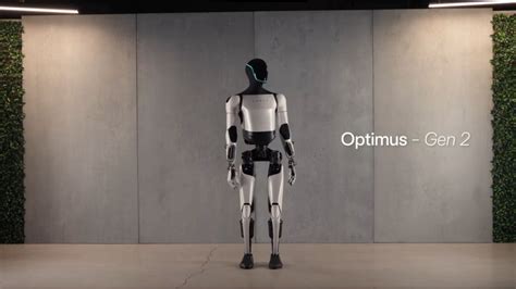 Elon Musk Publishes New Video Of Tesla S Humanoid Robot World Stock