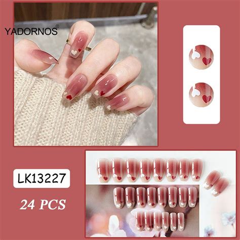 24pcs Heart Press On Nail Tips Red Halos Staining Sweet Style Full Coverage Nails Artificial