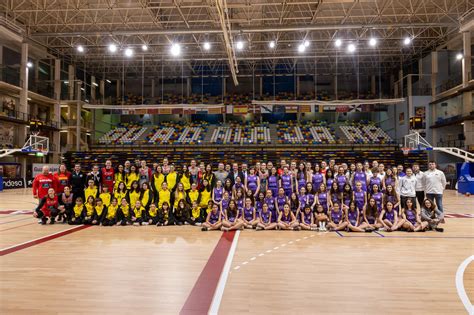 El alcalde de Guadalajara desea suerte a la selección española femenina