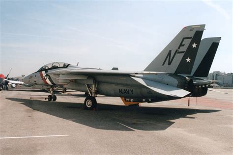 Grumman F 14a Tomcat Usn Supersonic Jet Fighter