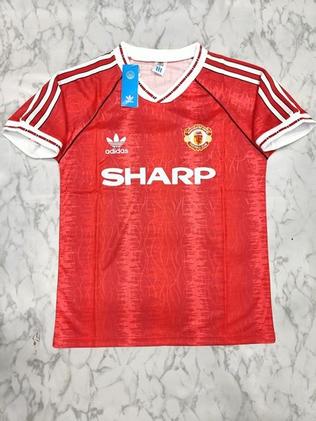 Manchester United Home Retro Football Jersey Master Copy Only