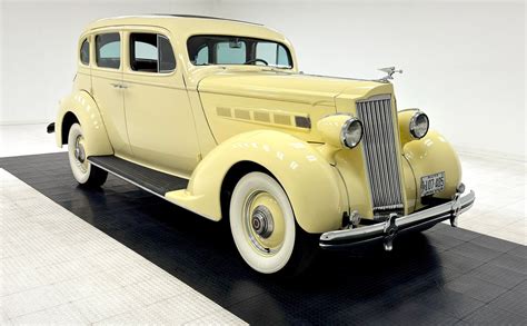 Solve 1936 Packard 120 Series Sedan Jigsaw Puzzle Online With 104 Pieces