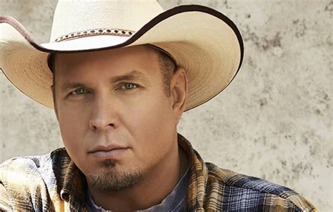 Garth Brooks To Release Second Live Album