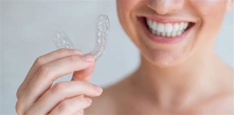 Invisalign Schienen Wichtige Infos Zur Aligner Spange Dental One