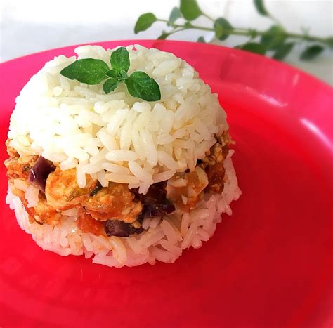 Arroz Tapado Con Carne Molida De Pollo Palta Pan