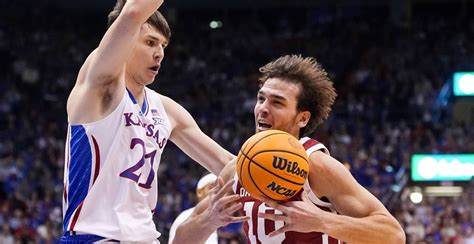 Zach Clemence Returning To Kansas After Entering Transfer Portal