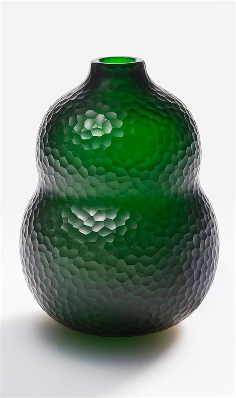 Carlo Scarpa Vase Battuto 1940 Made By Venini Photo Martin Adam © Holz Collection Glass