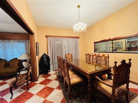 Se Vende En Malvin Casa De 4 Dormitorios Prox Playa Ref A7F19F