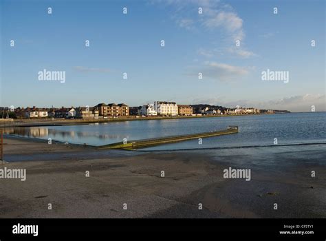 West Kirby Marine Lake and Causeway at West Kirby Stock Photo - Alamy