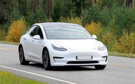 Tödlicher Tesla Unfall Jury Sieht Keine Schuld Des Autopilot