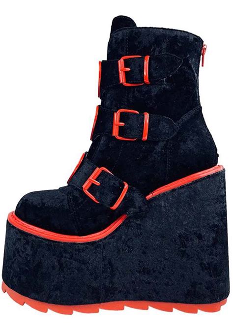 Yru Dune Lo Hearts Black Red Platform Boots Buy Online Australia