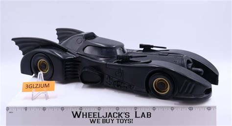 Batmobile DC Comics Batman Returns Dark Knight 1990 Kenner Action