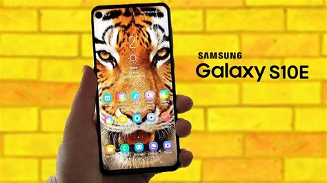 Samsung Galaxy S10e Official Look Youtube