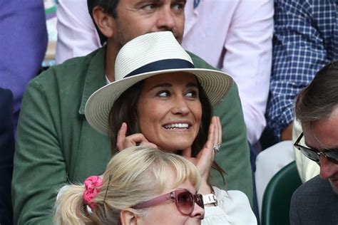 Pippa Middleton Con Il Marito James Matthews Lamore Trionfa Anche In