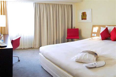 Novotel London Greenwich hotel | englandrover.com