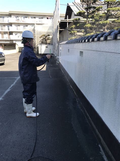 高松市香川町にて軒天井塗装、外壁塗装下塗りand高松市木太町にて高圧洗浄and木田郡三木町にて鼻隠し塗装！ 平成塗装