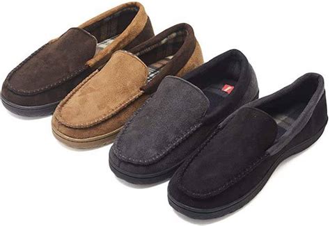 Best Indoor-Outdoor Slippers for Men Reviews 2020 - The Sleep Judge