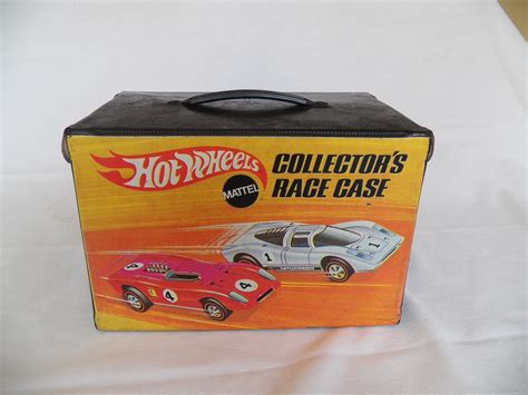 Vintage Hot Wheels Collector S Race Case Holds 48 Cars