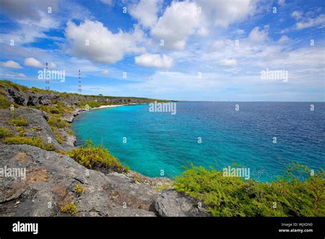 Bonaire Ocean High Resolution Stock Photography And Images Alamy